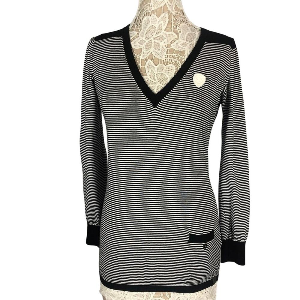 G - Star Raw V neck sweater striped black & white long fitted size large